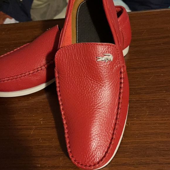 100 % leather f man size 8 color red.